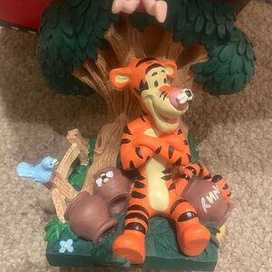 Disney Tigger and pooh book ends very heavy resin